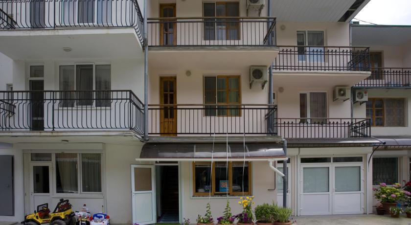 Апартаменты Эллинг Светлана Ялта-10